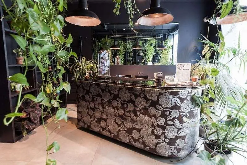 Hotel Latroupe Jardin Secret Saint-Gilles