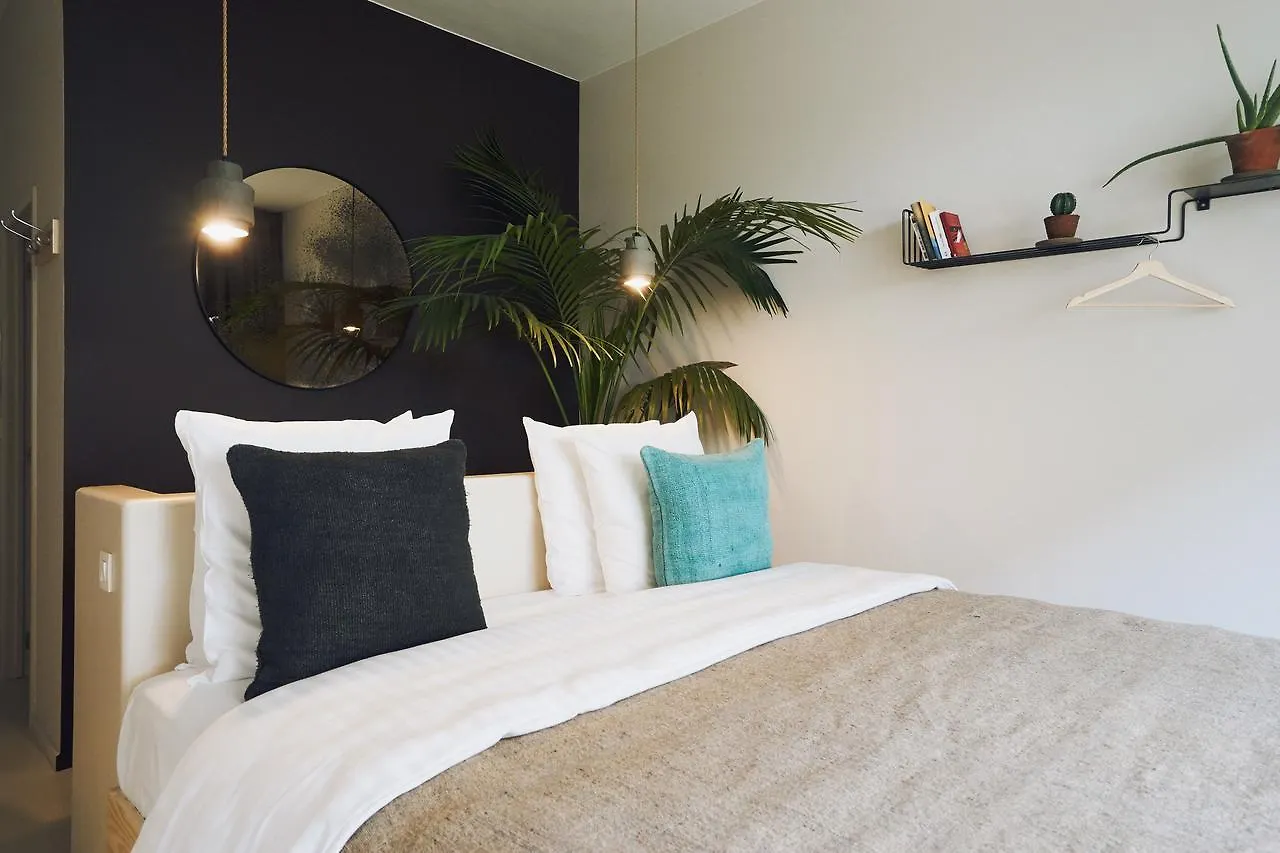 Hotel Latroupe Jardin Secret Saint-Gilles