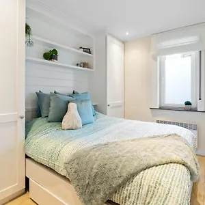 Sub In Appartement