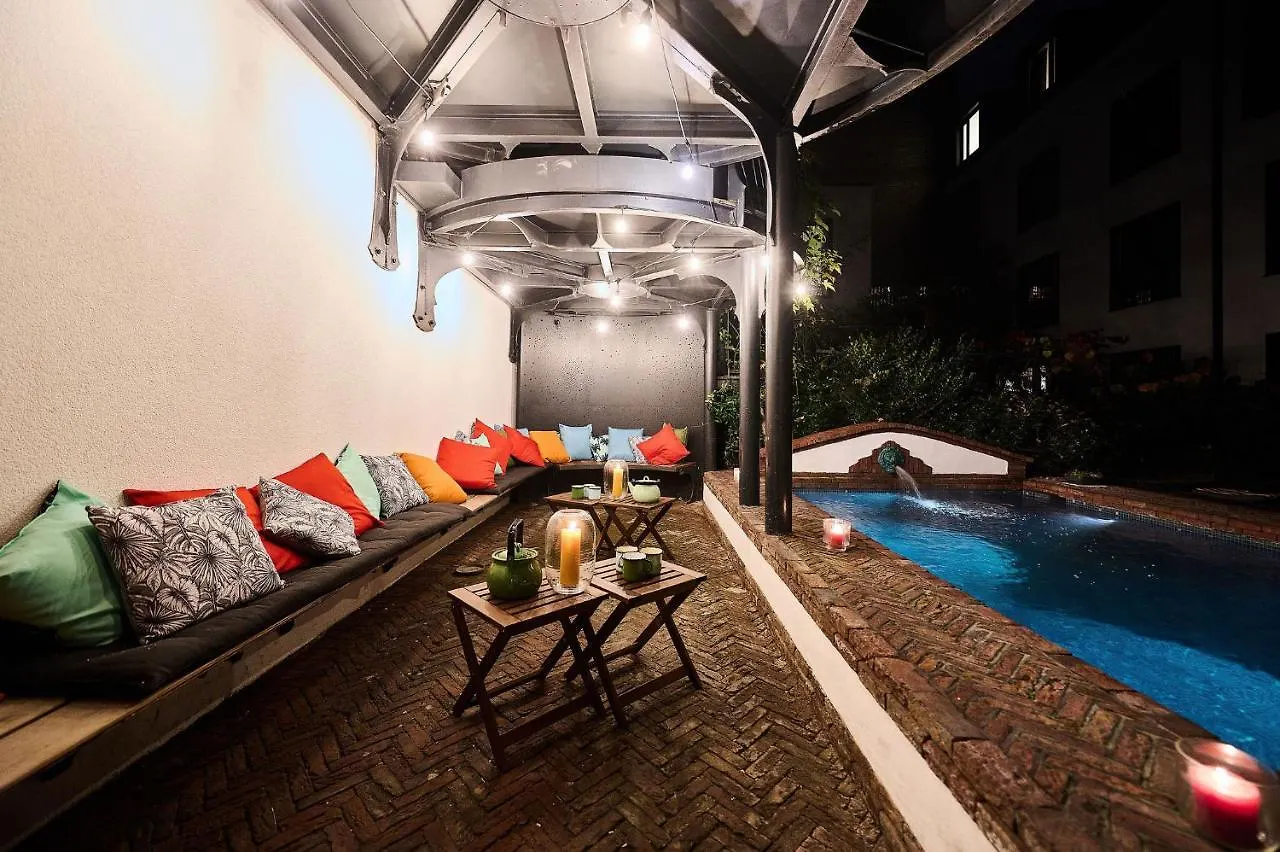 Hotel Latroupe Jardin Secret à Bruxelles